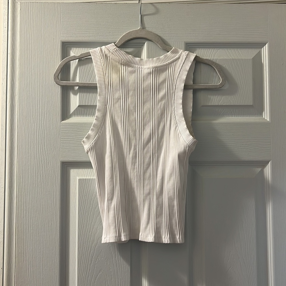 Zara Ripped Top - Picture 2 of 3